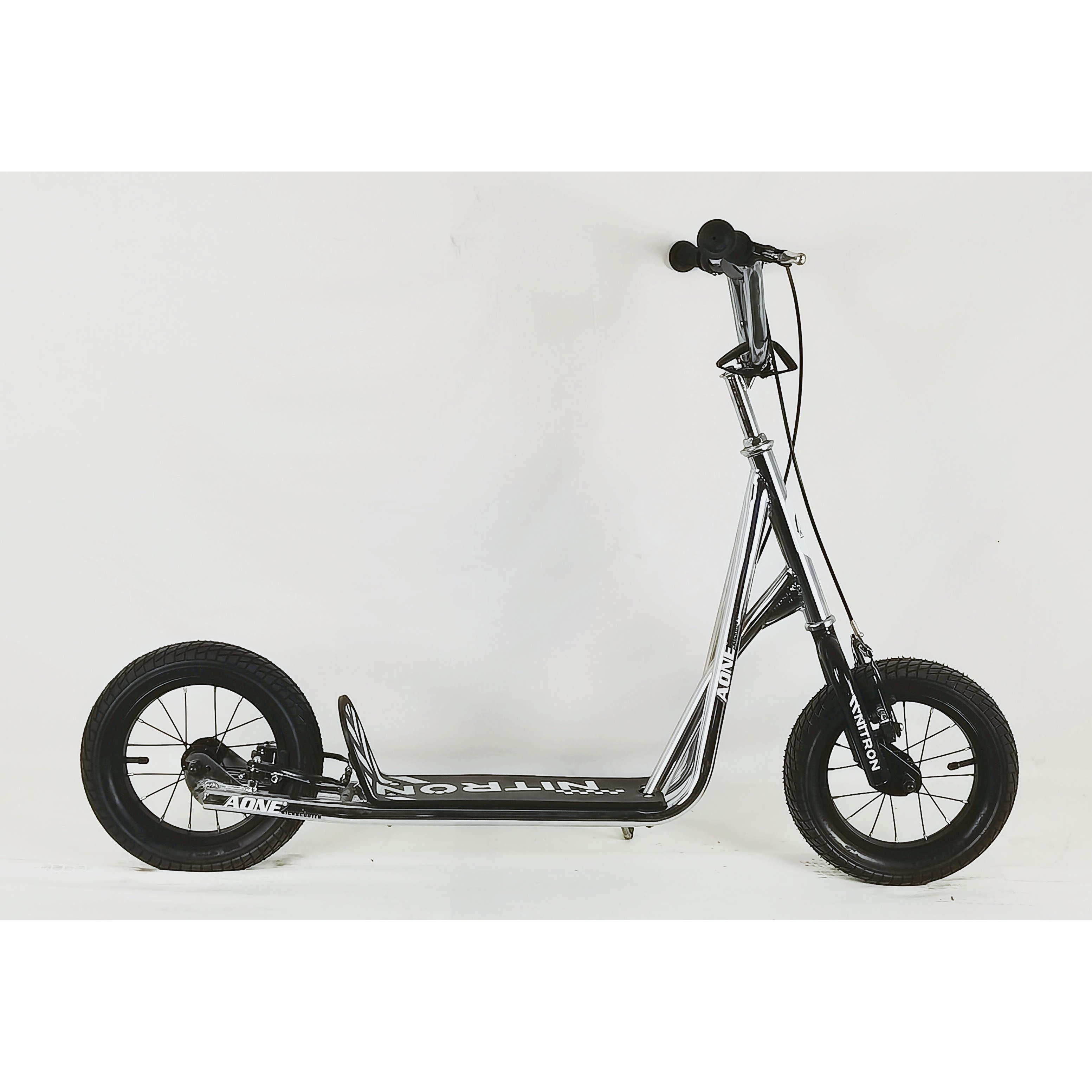 Cheap Outdoor Factory Sale New Foldable Pedal Scooter Ages Girls with Light Bottom Plate Pedal Scooter