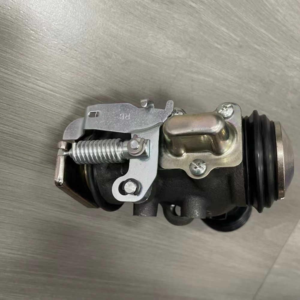 Auto Brake System Spare Parts Brake Wheel Cylinder for ISUZU FSR 8-98289368-0