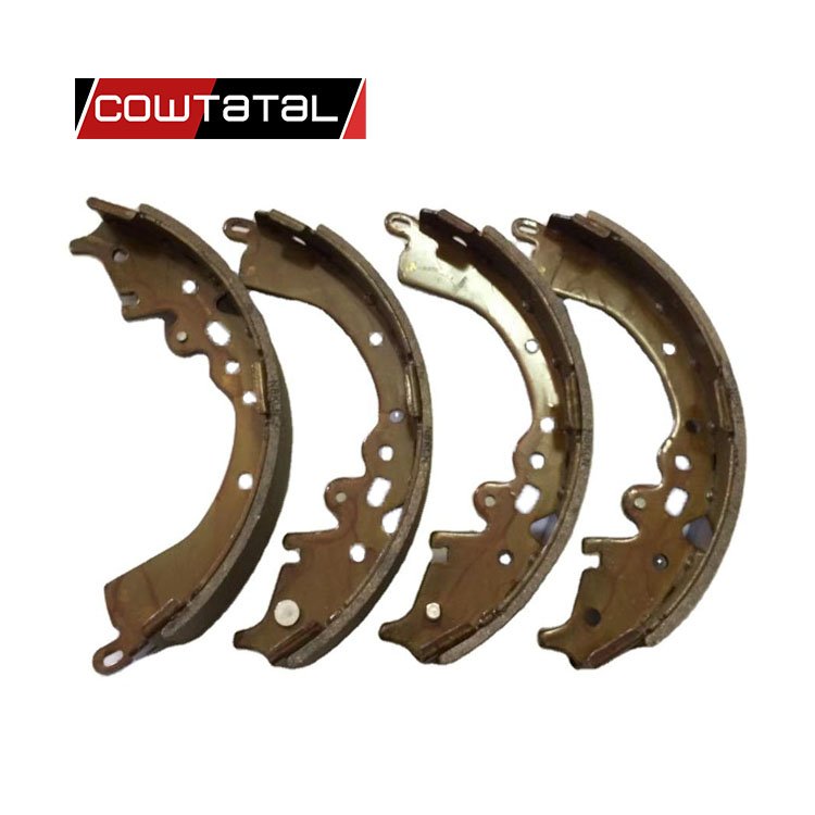 Wholesale Car Parts Ceramic Brake Pads for Toyota Hilux Vigo Revo Fortuner Parts 04495-0K150