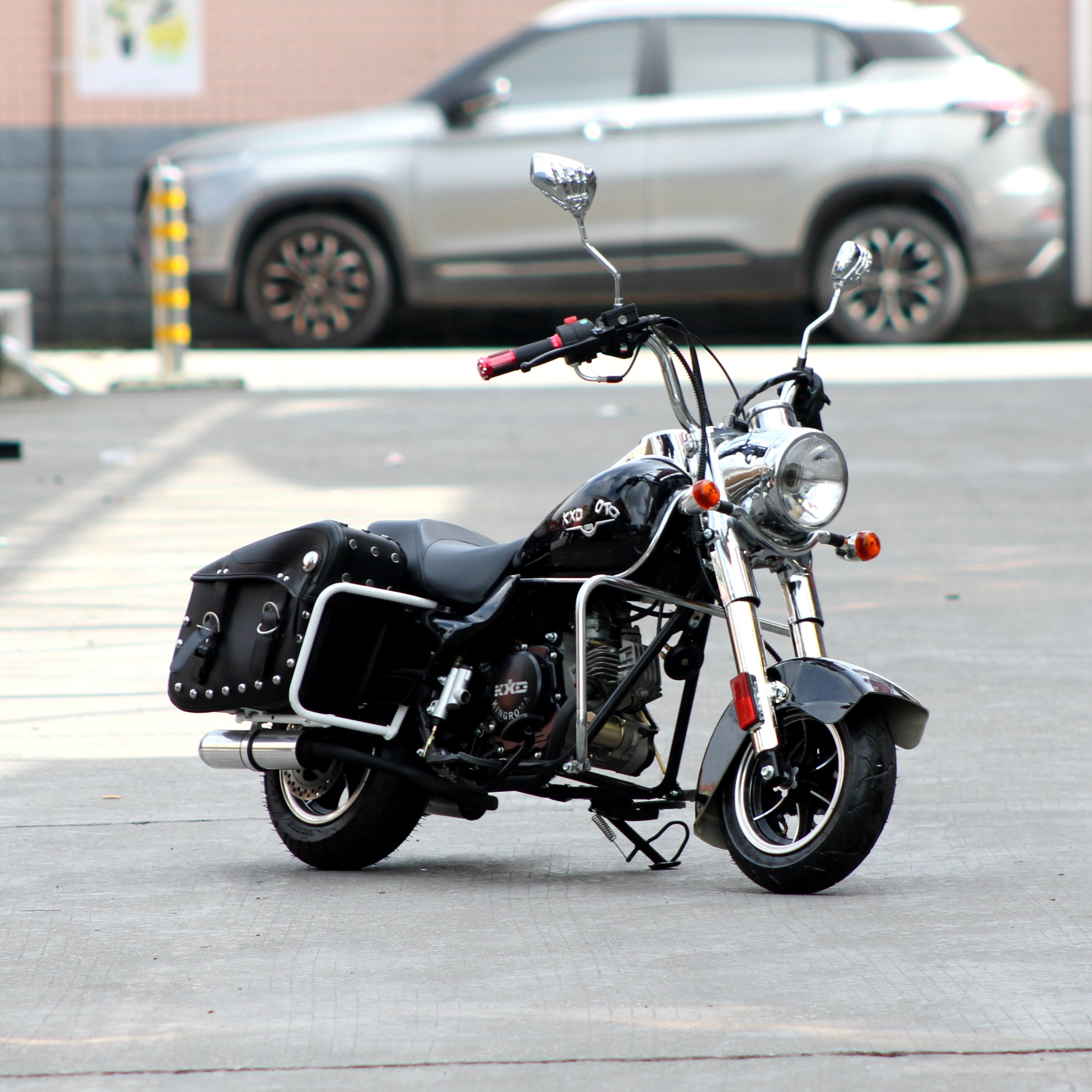 Hot Sale 50CC Two Wheel Motorcycle 4-stroke Mini Bike for Adults and Kids Cruise Chopper Motorcycle