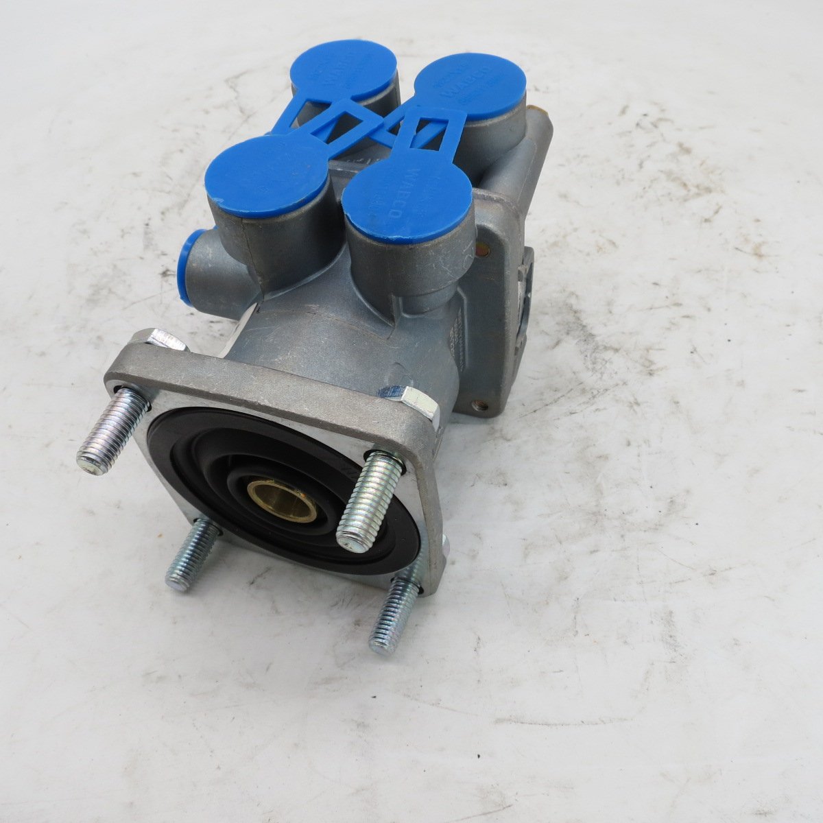 Brake Master Cylinder Brake Master Valve WG9719360005
