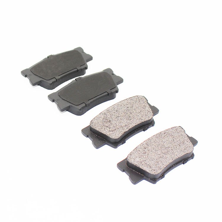 China Supplier 04466-33160 Brake Systems China Car Spare Parts Brake Pads Ceramic Brake Pads
