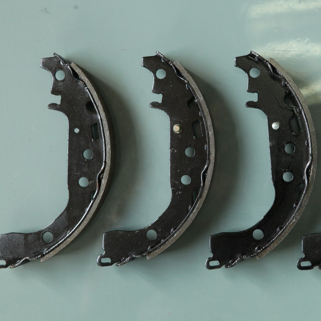 Break K2342 Carbon Fiber Ceramic Brake Shoe for toyota Yaris VIOS Oem 04495-52040