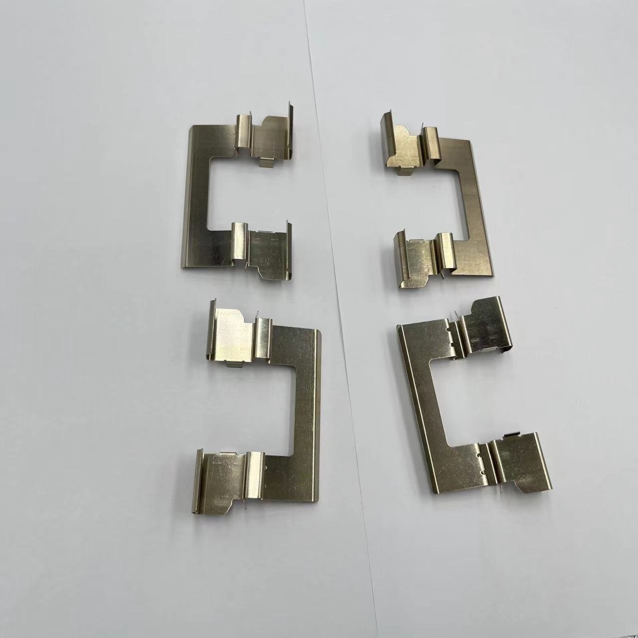 D1286 Factory Manufacture Insurance Caliper Kit Parts Brake Clip Spring Brake Pad Repair Kits for Infiniti D1060-Zc60j