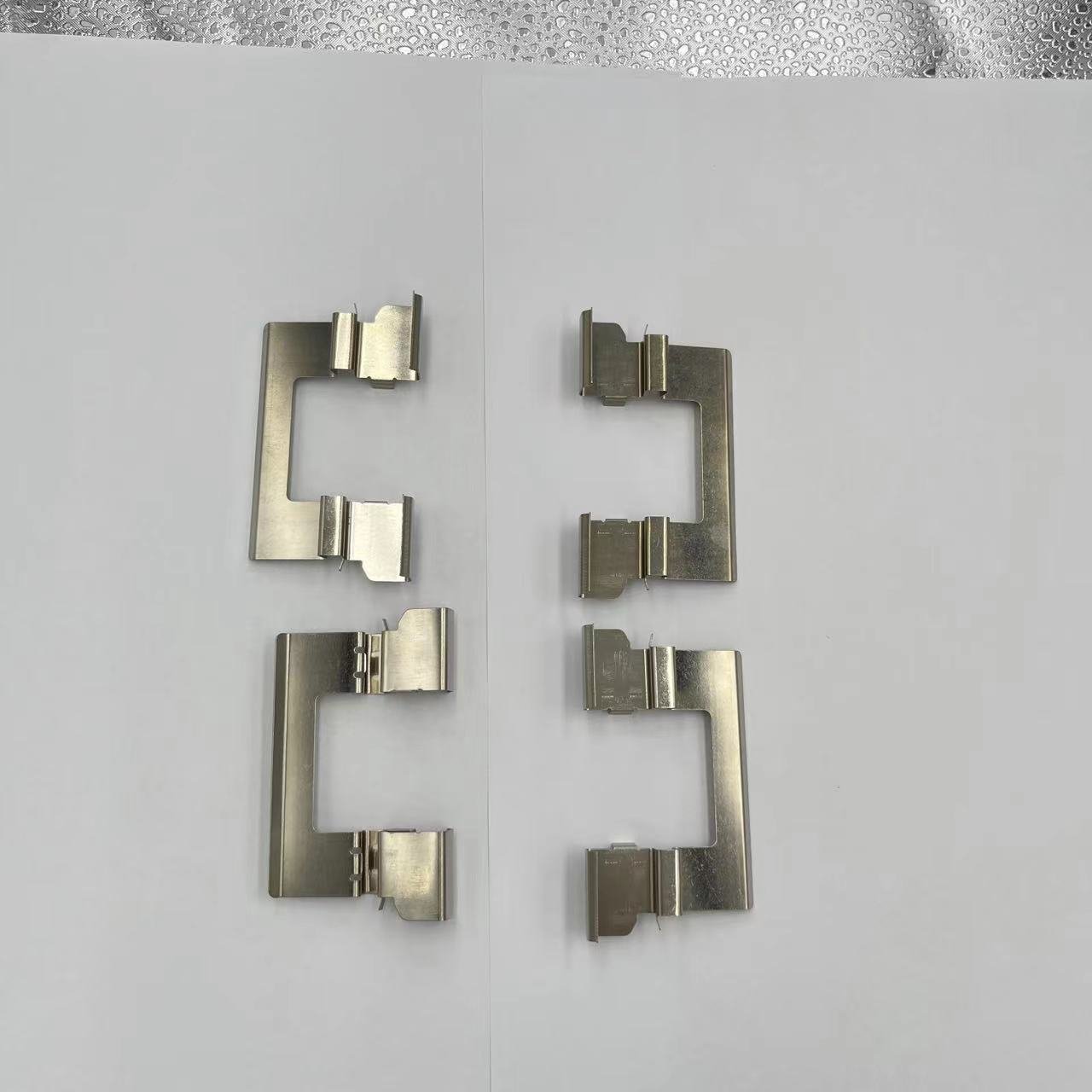 D1286 Factory Manufacture Insurance Caliper Kit Parts Brake Clip Spring Brake Pad Repair Kits for Infiniti D1060-Zc60j