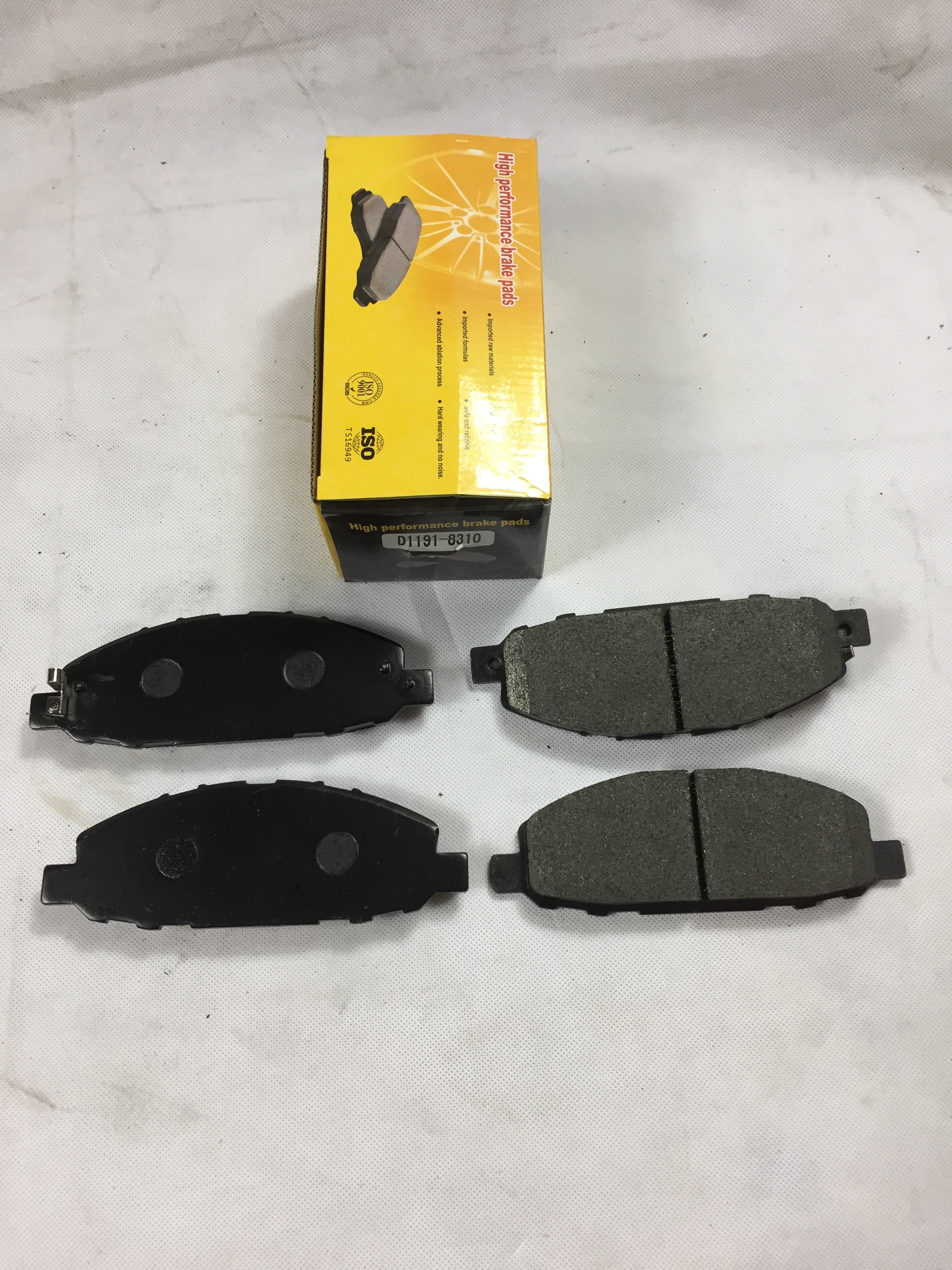 Caravan Urvan III E25 2006 Auto Parts Brake Pad 41060-VW085 D1191-8310 KD1475