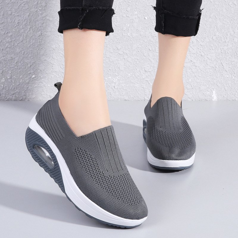 2023 Casual Breathable Fashion Comfortable Running Shoes Slow Walking Wind Casual Shoes