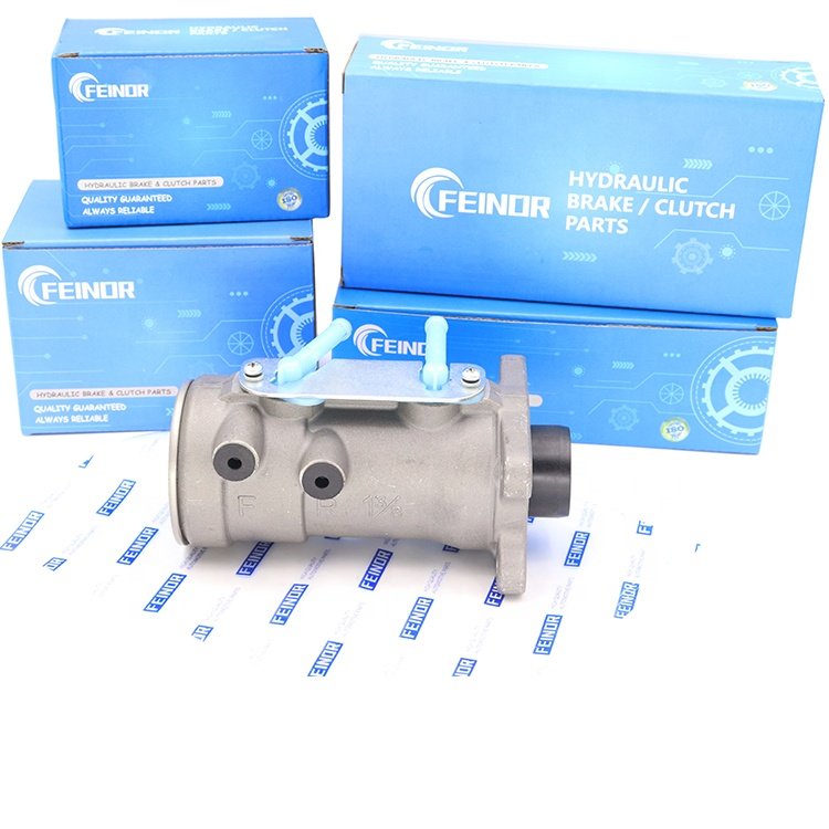 High Quality Brake Master Cylinder for Isuzu NPR NRR NQR 8-97170-703-0 8-97186-691-0 8-97207-703-0 8-97224-379-0 8-98032-603-0