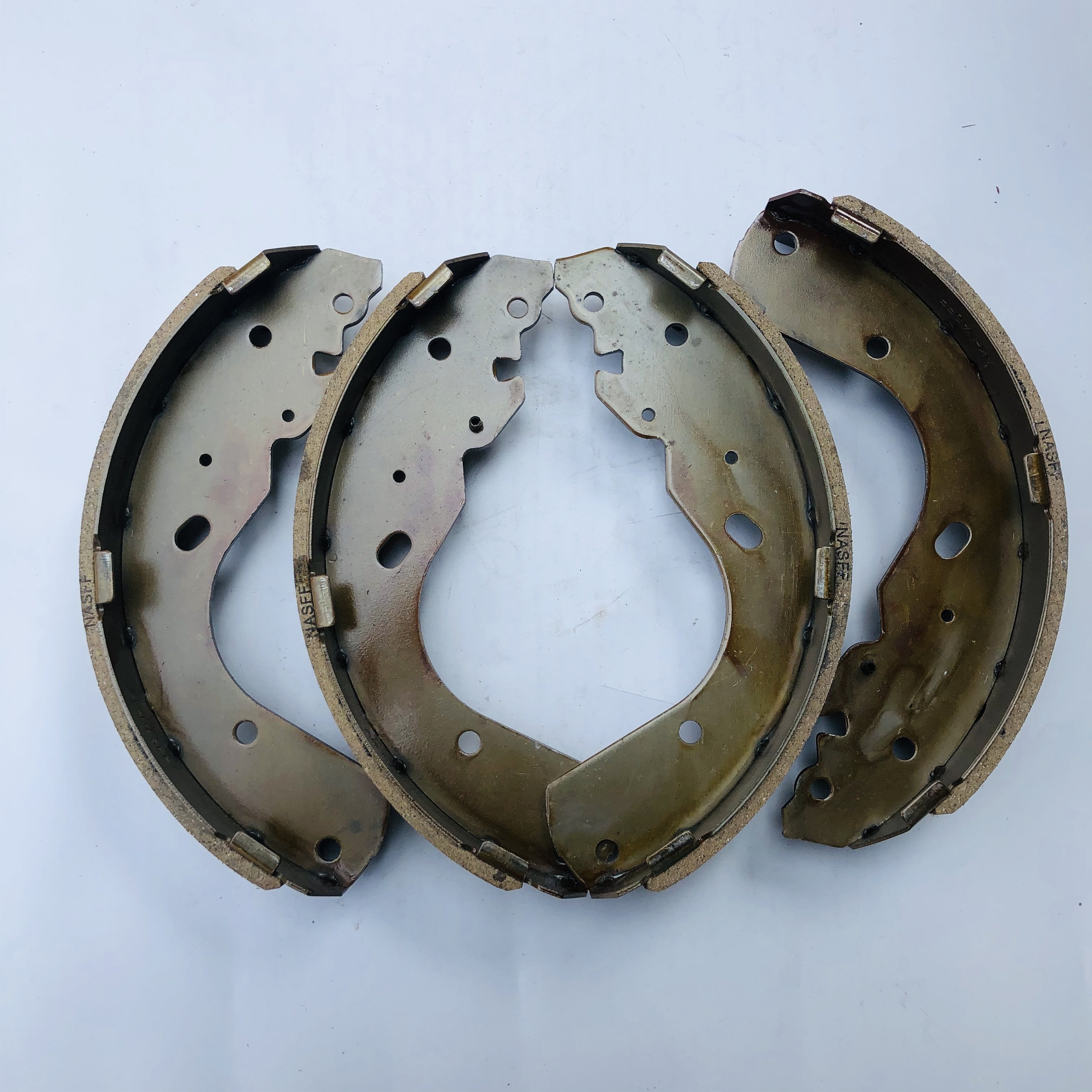 AB31-2200-BA Auto Braking System Rear Brake Pad AB312200BA Brake Shoe for Ford Ranger Mazda BT50 2.2L 3.2L Semi-Metal
