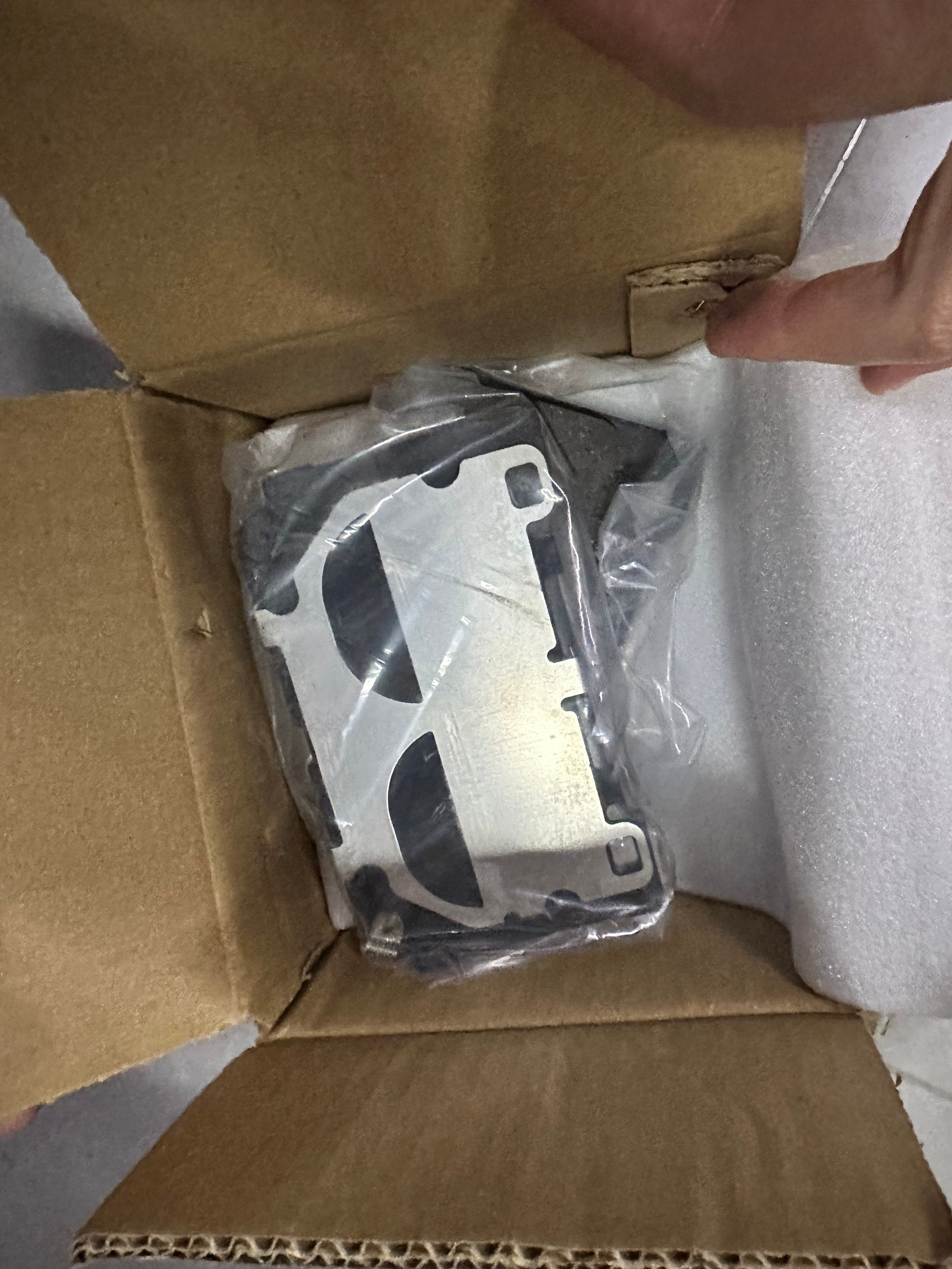 ZEEK R ORIGINAL Front Brake Pads with Valve for ZEEK R 001 X 009 Vehicles
