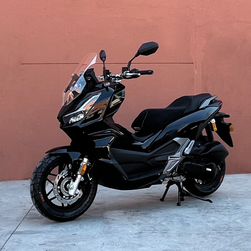 New Designed ADV 200CC with Water Cooled Engine EFI System ABS System Max Speed 120KM/h Powerful Gasoline Motorcycle on Road