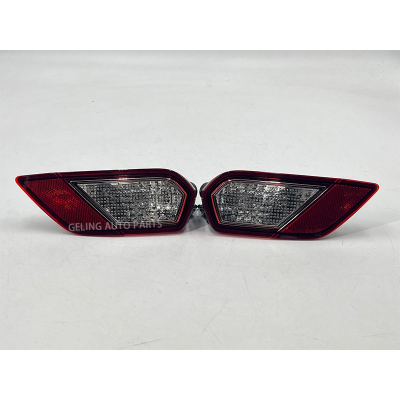 Rear Bumper Reflector Rear Light Brake Lamp Tail Back Light for ISUZU MU-X MUX 2023-2024