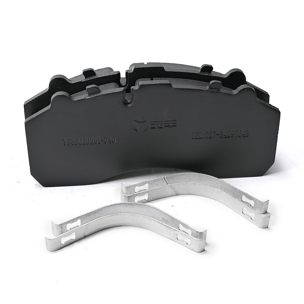 Original Factory High Quality YF3502DR01-040 Brake Pad Ceramic Disc Brake Pads for Dongfeng Truck Accessories