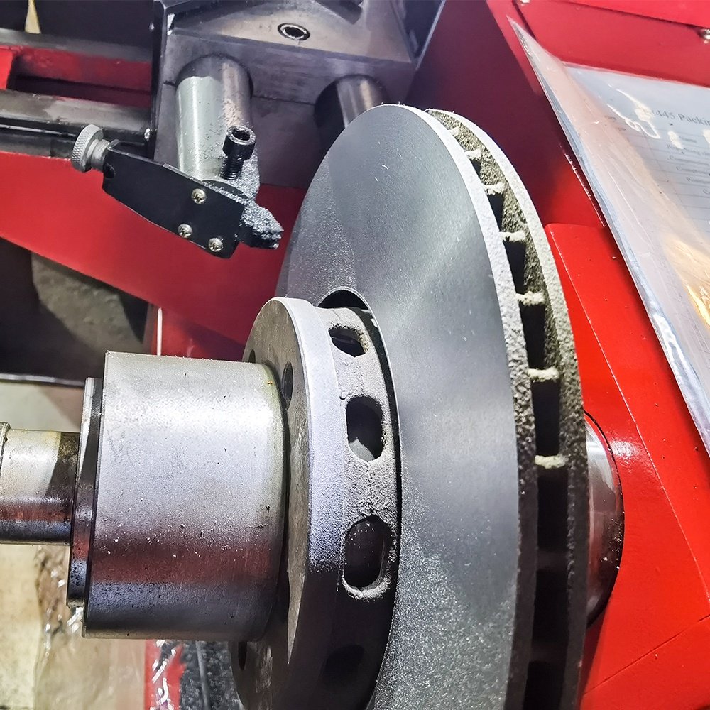 Brake Drum Disc Cutting Lathe Machine Manufacturer T8445a T8445 CE