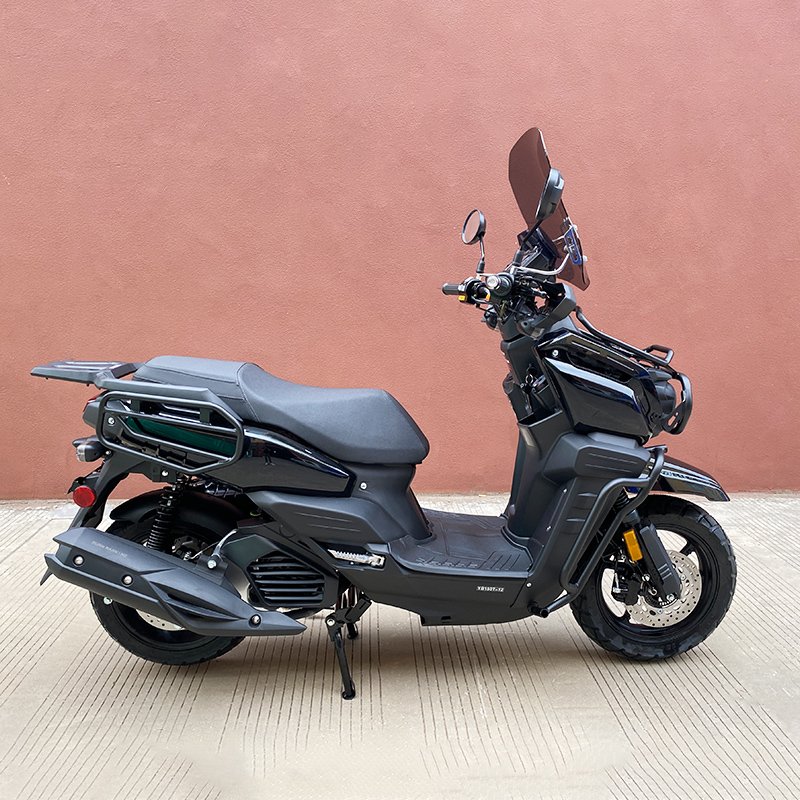 EPA DOT Certified 150CC 200CC Gasoline Scooter Air Cooled 85km/h Max Speed Front & Rear Disc EFI System Powerful Adult Moped