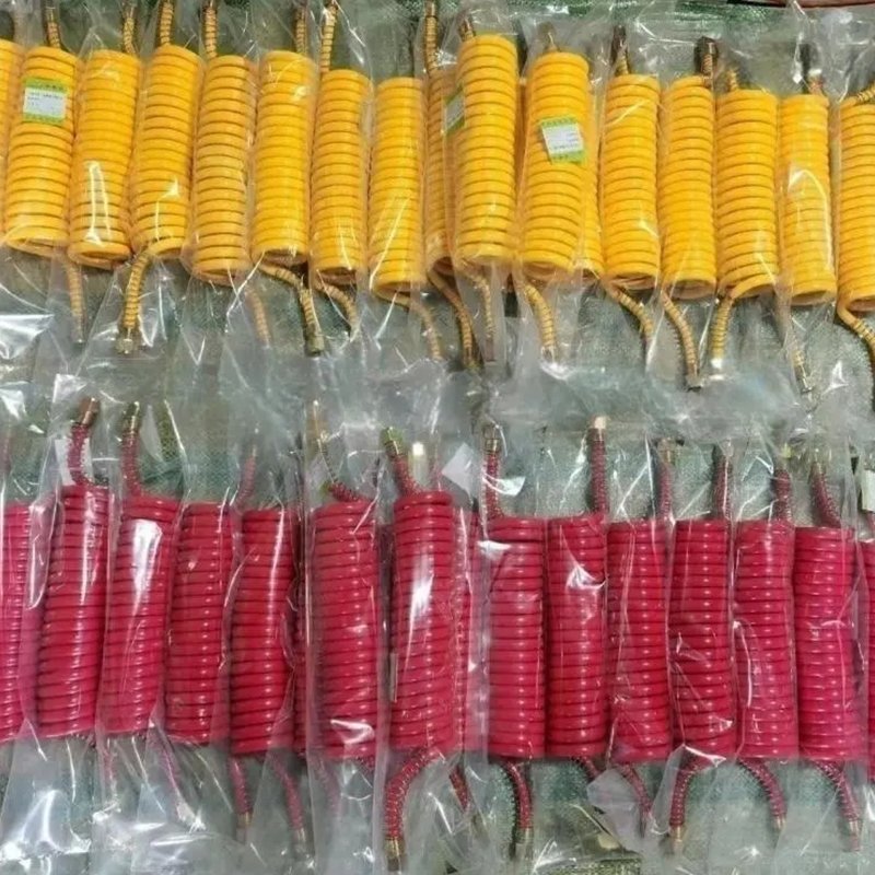 Soft No Smelling Truck Recoil Hose / Pa Pu Nylon Trailer Air Pipe / Air Tube Spiral Hose