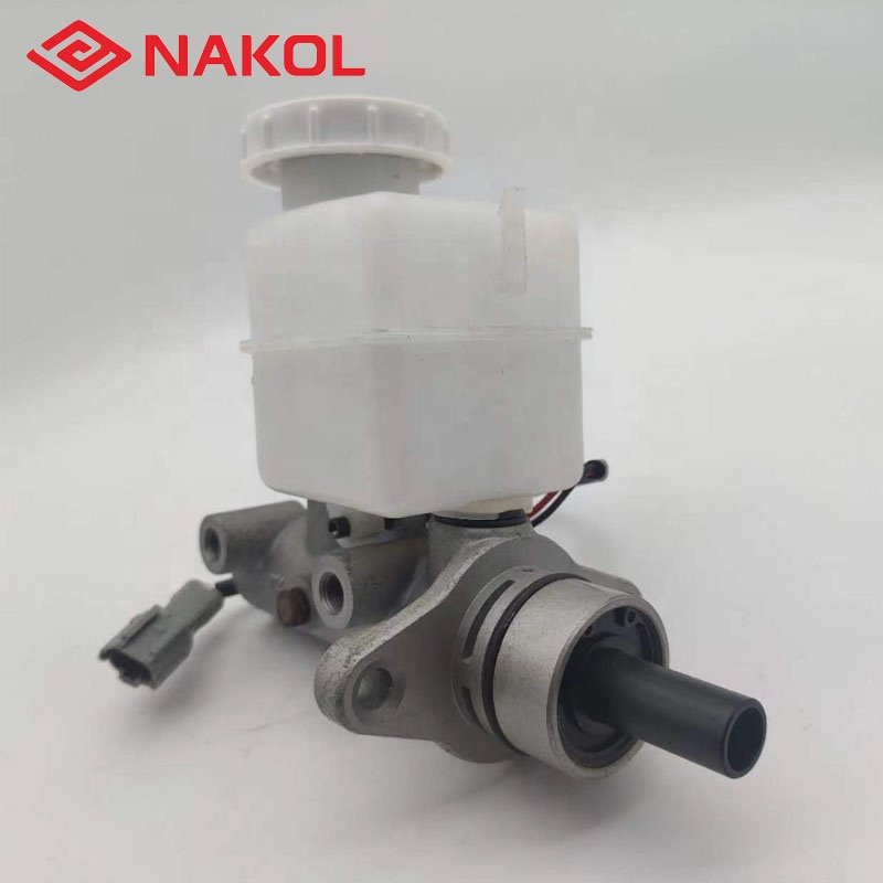 Auto Parts OEM MR475274 Brake Master Cylinder for MITSUBISHI