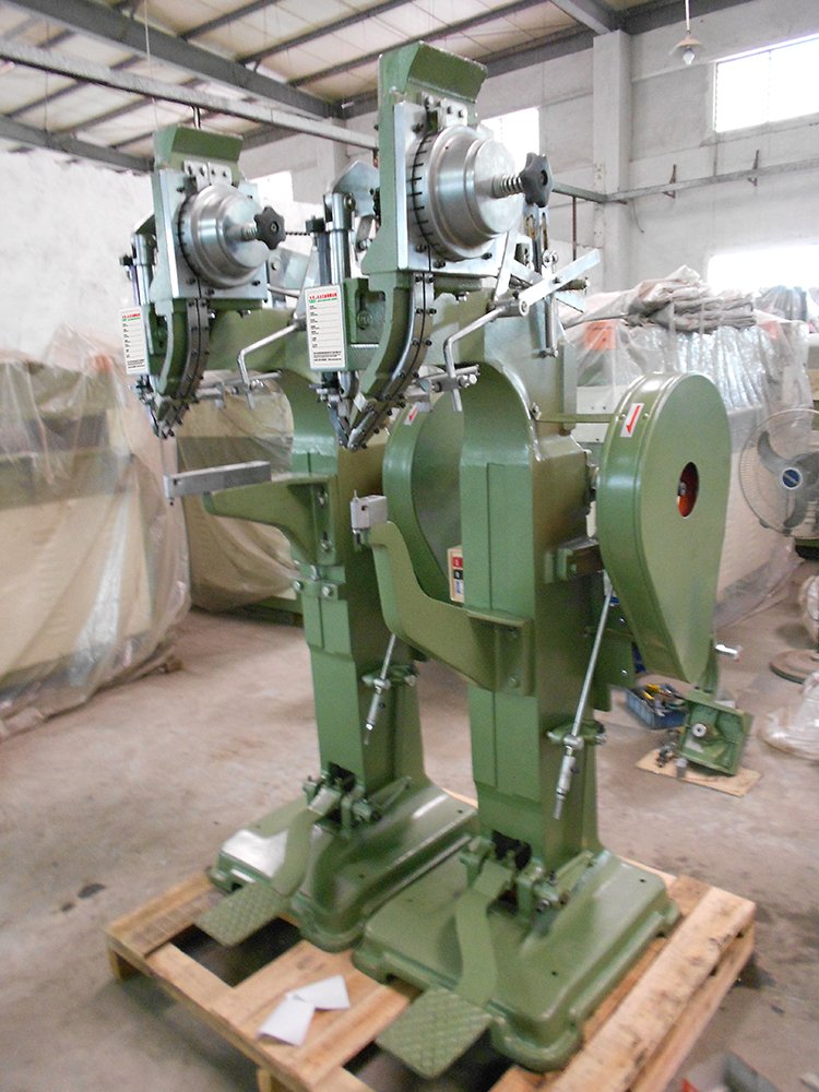 Hydraulic Semi Automatic Riveting Machine with Brake Shoe for Chair Ice Skate Luggage