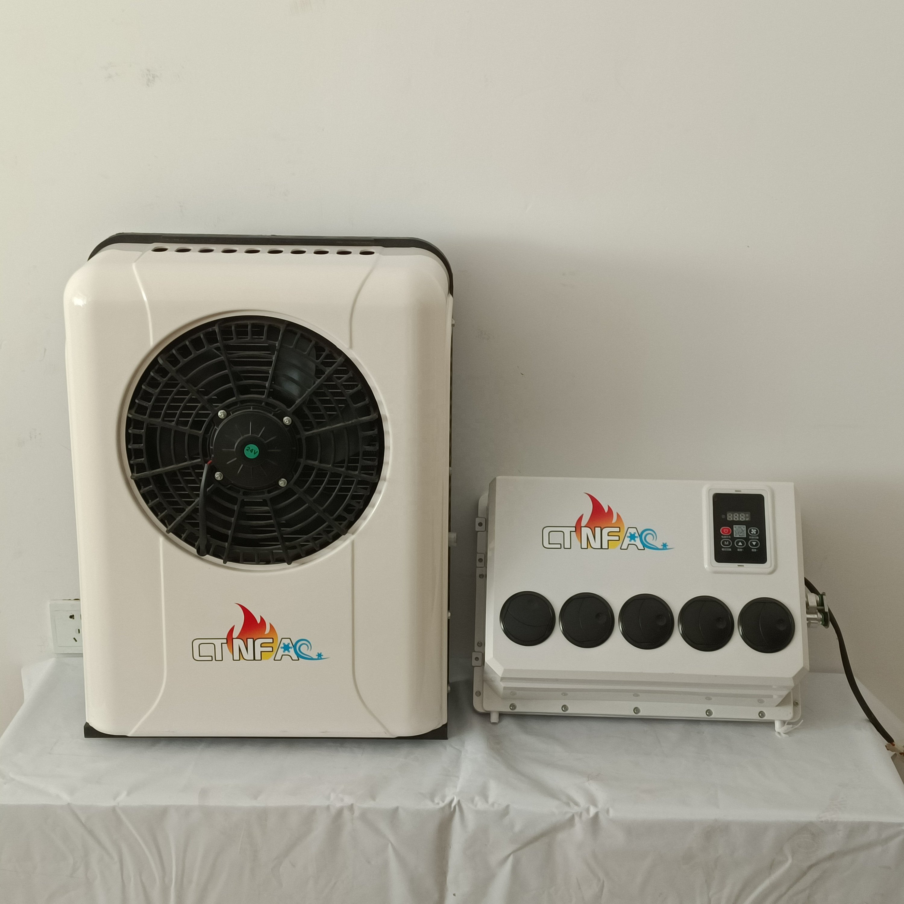 Electric 24V 12 Volt AC for RV Van Truck Sleeper 12V Car Air Conditioner Auto Parking Conditioner