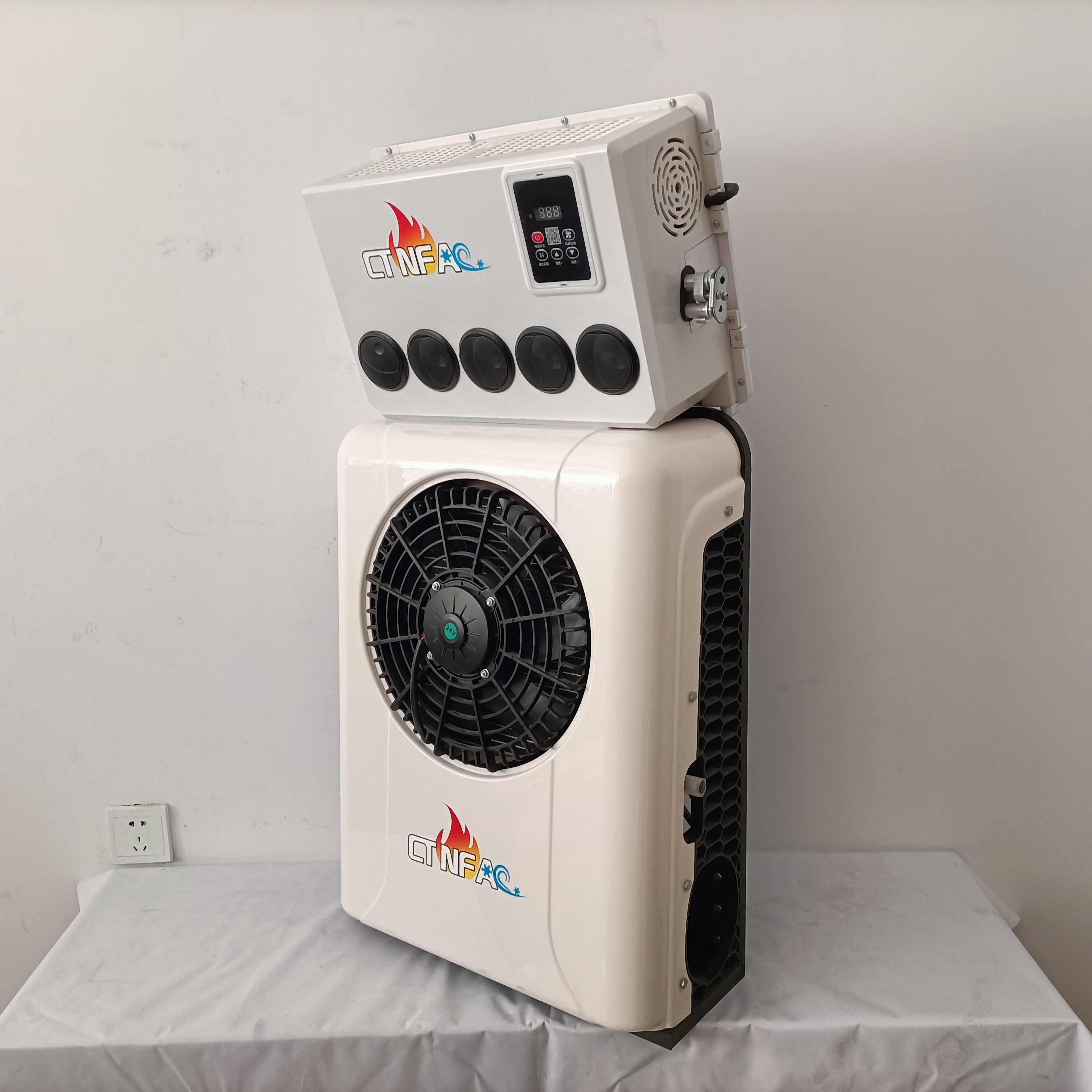 Electric 24V 12 Volt AC for RV Van Truck Sleeper 12V Car Air Conditioner Auto Parking Conditioner