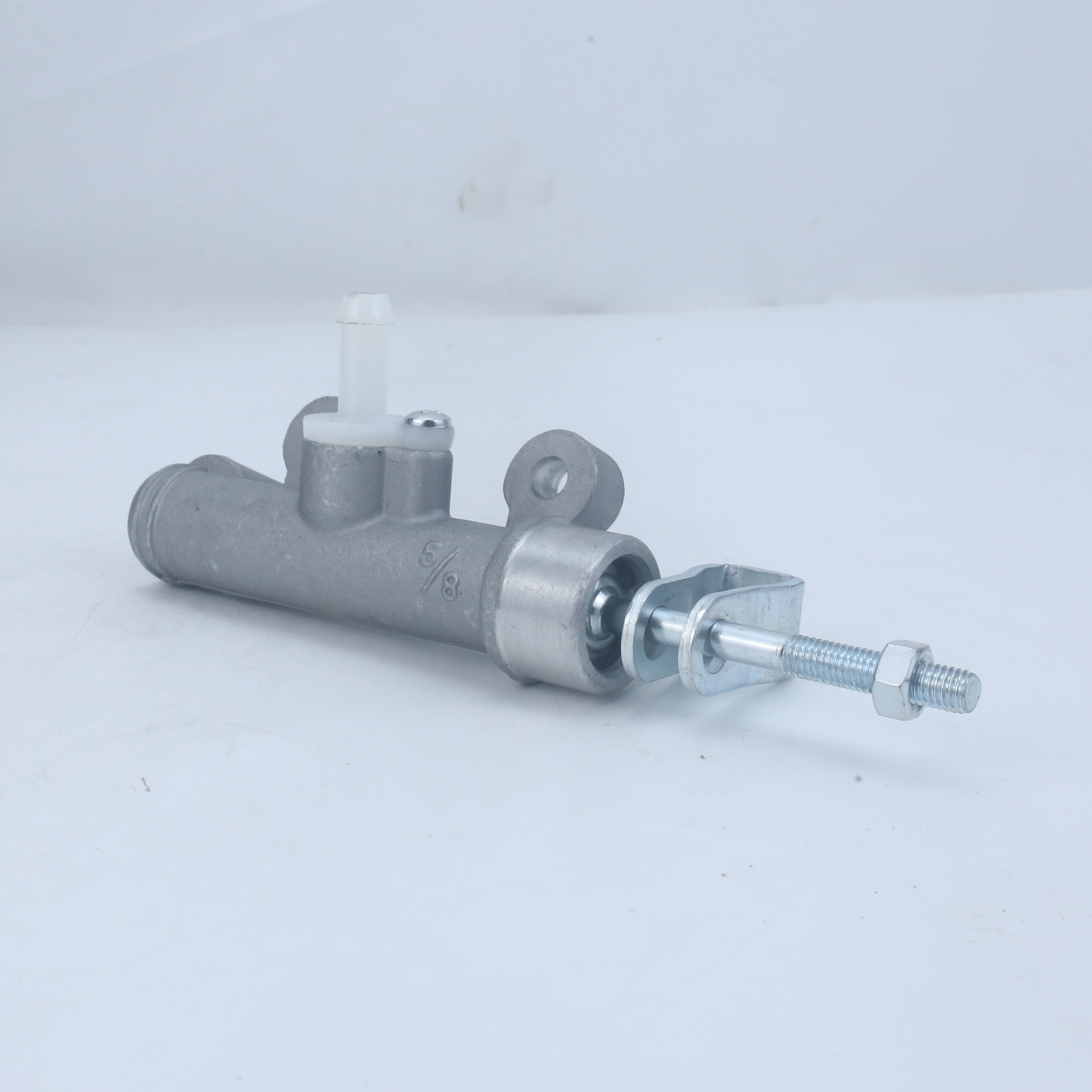 416004F000 Auto Engine Parts Clutch Master Cylinder for Hyundai H100 41600-4F000 Brake Cylinders