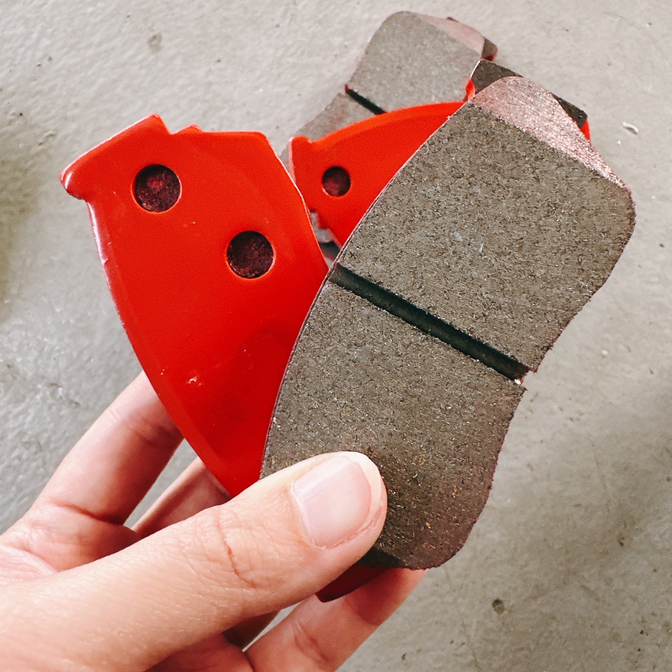 Premium Red Auto Brake Pads Wholesale Car Spare Parts From Taiwan Premium Brake Discs on Sale with Competitive Price