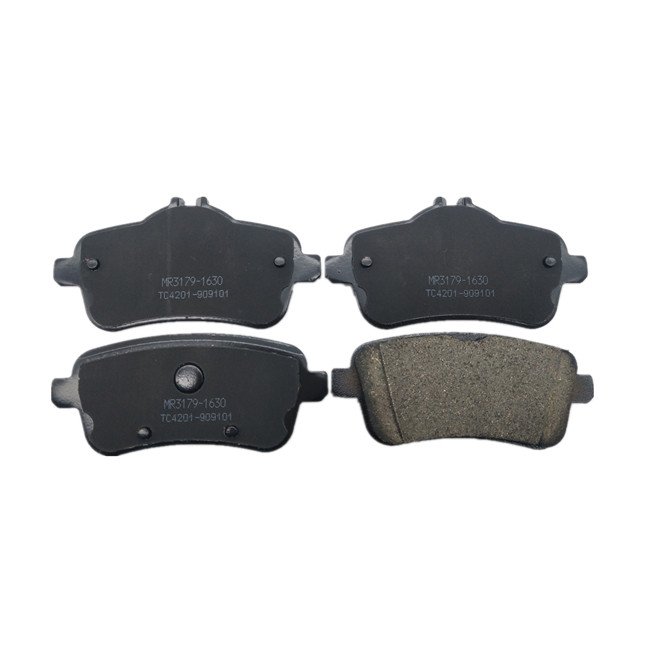 Factory Supply Top Quality Ceramic Rear Brake Pads D1630 for MERCEDES-BENZ GL350 2013-2014