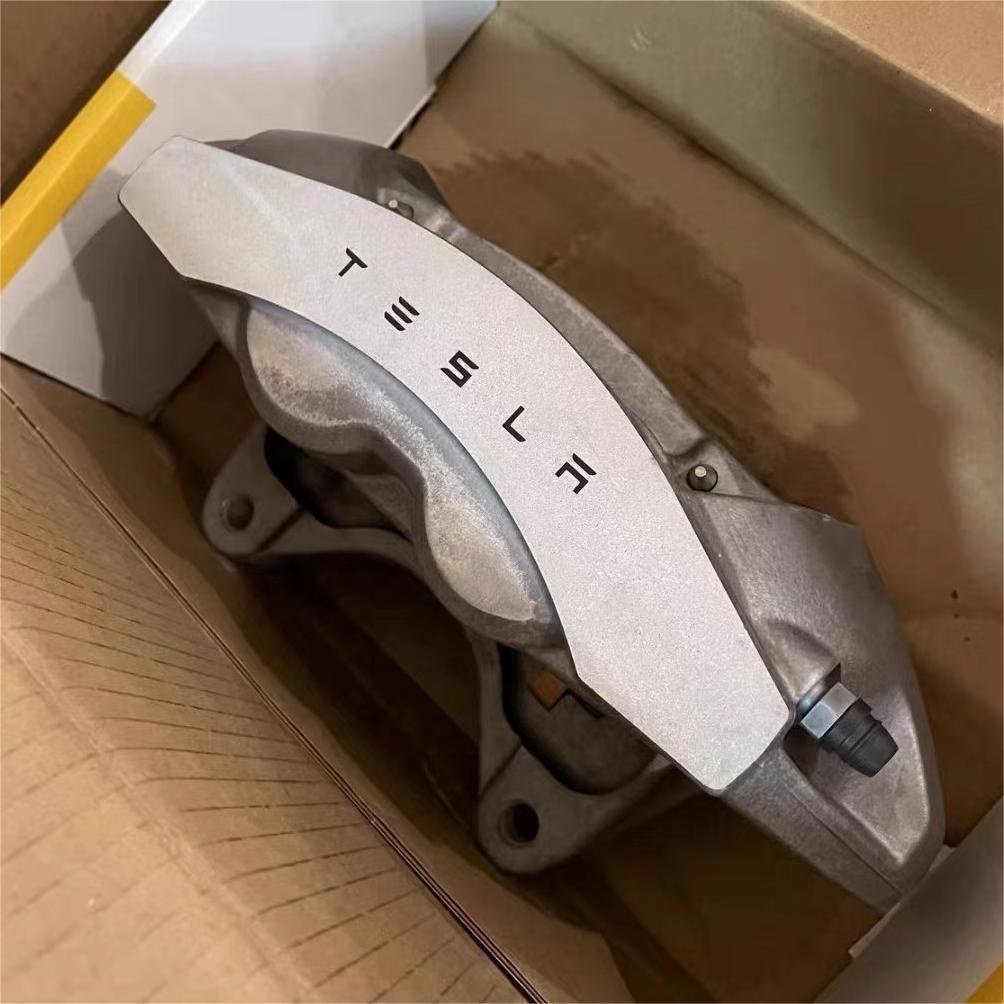 Front and Rear Brake Cylinders Brake Calipers Auto Parts 1044622 1044621 Suitable for Tesla Model 3