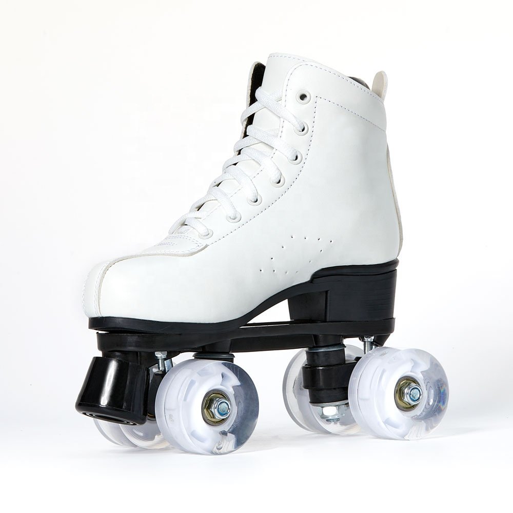 EACH New Arrival Roller Skating Shoes Wholesale Rental Roller Skates 4 Wheels Quad Roller Skate Shoes for Women Adult Girls
