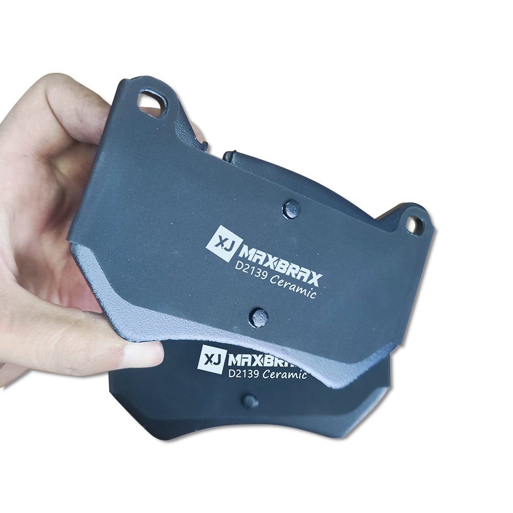 80A698151B 80A698151C D2139 D2282 Ceramic Car Front Brake Pads for Audi Q5 FY 2016- 2020-