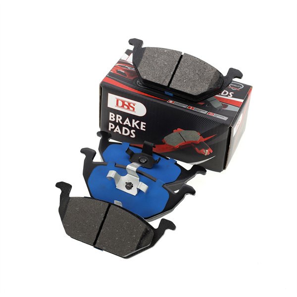 DSS Brand Wholesale Automatic Brake Systems Spare Parts Car Disc Ceramic Auto Brake Pads for Toyota HIACE Cars