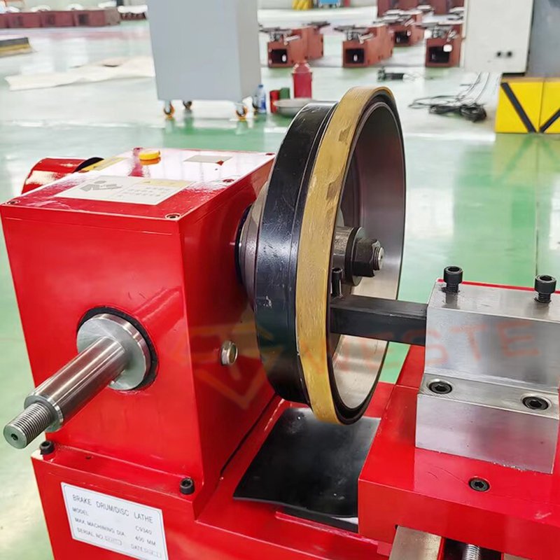 Brake Lathe Machine Car Brake Disc C9335 C9340 Brake Disc Polishing Machine