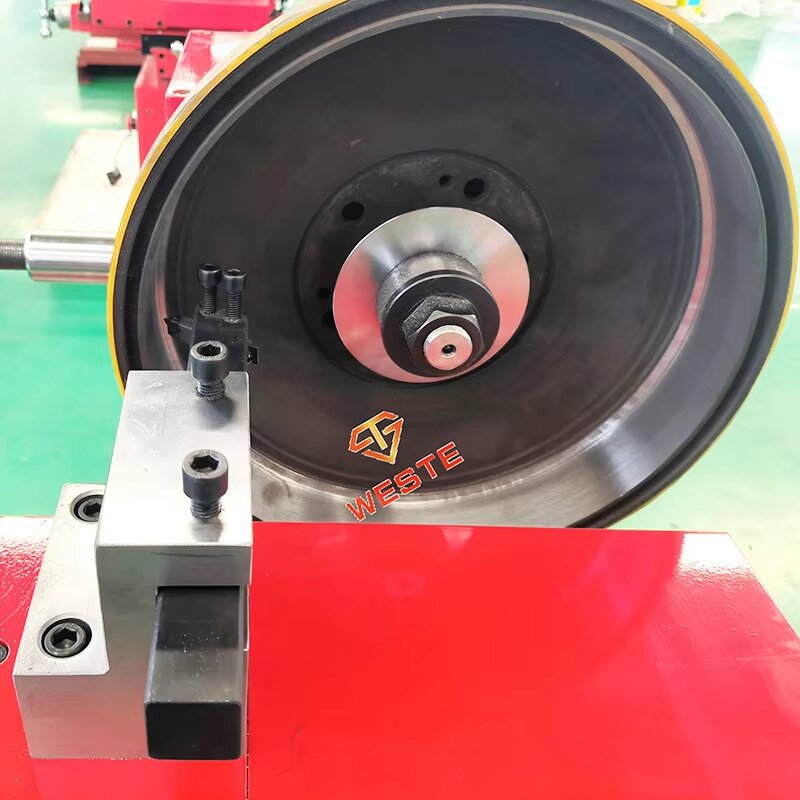 Brake Lathe Machine Car Brake Disc C9335 C9340 Brake Disc Polishing Machine