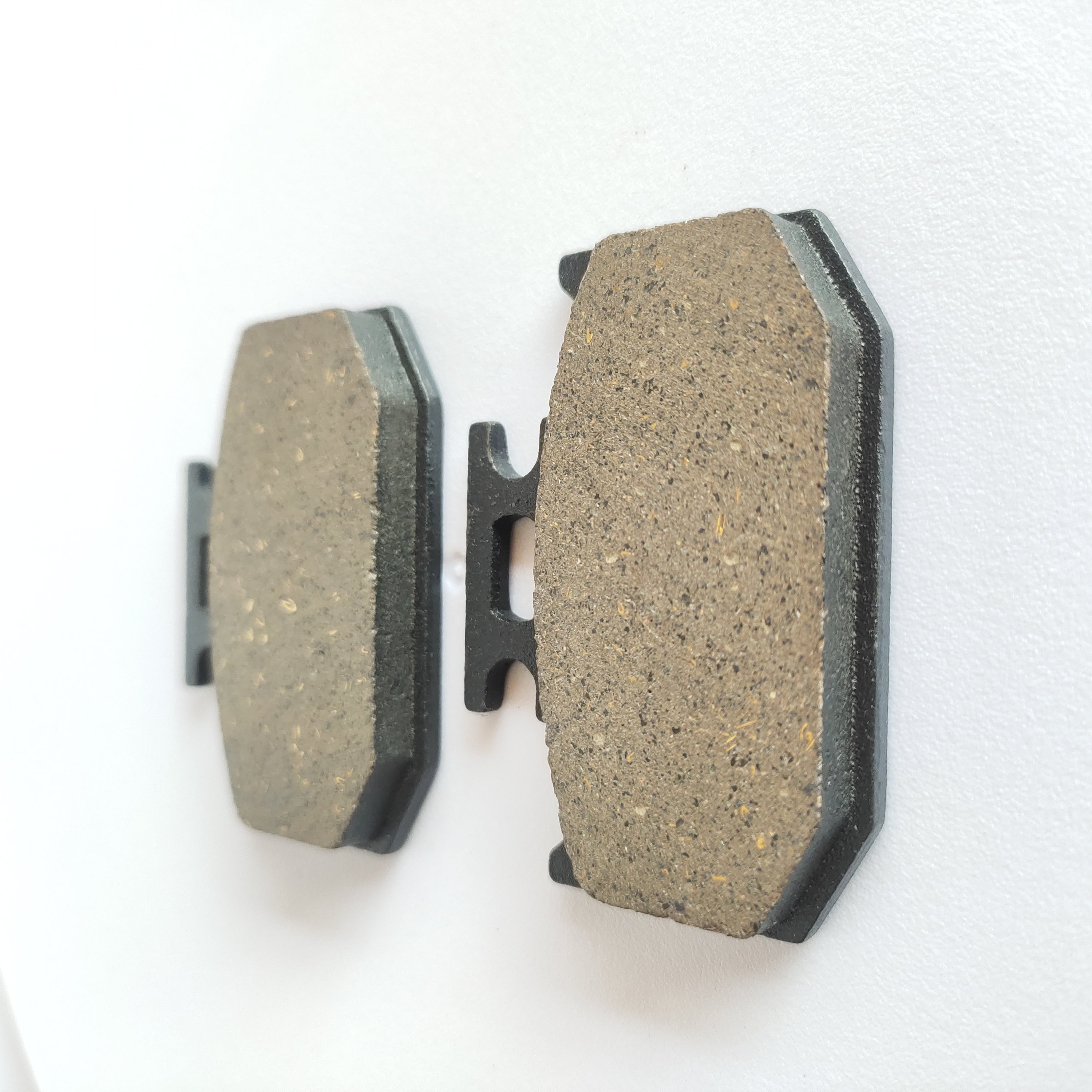China Brake Pads Factory Automotive High Quality Good Performance Ceramic Brake Pad