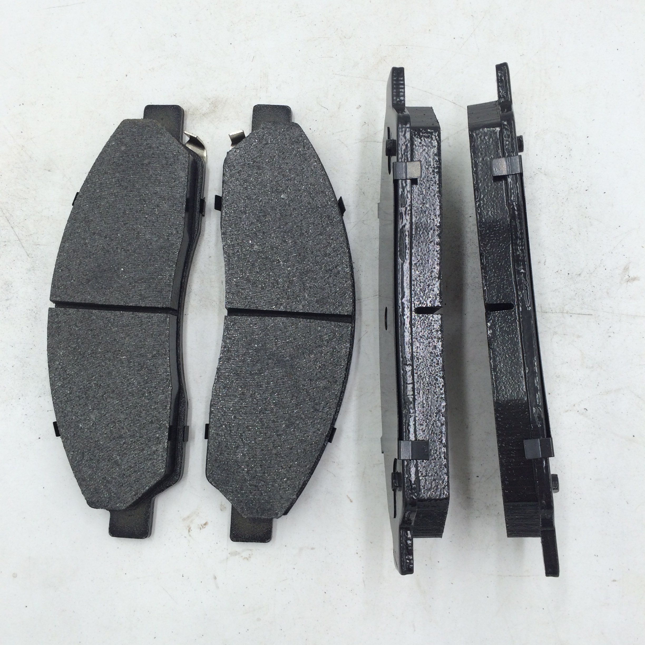 Hot Selling Front and Rear Car Pad Brake Disc Set Ceramic Brake Pads
