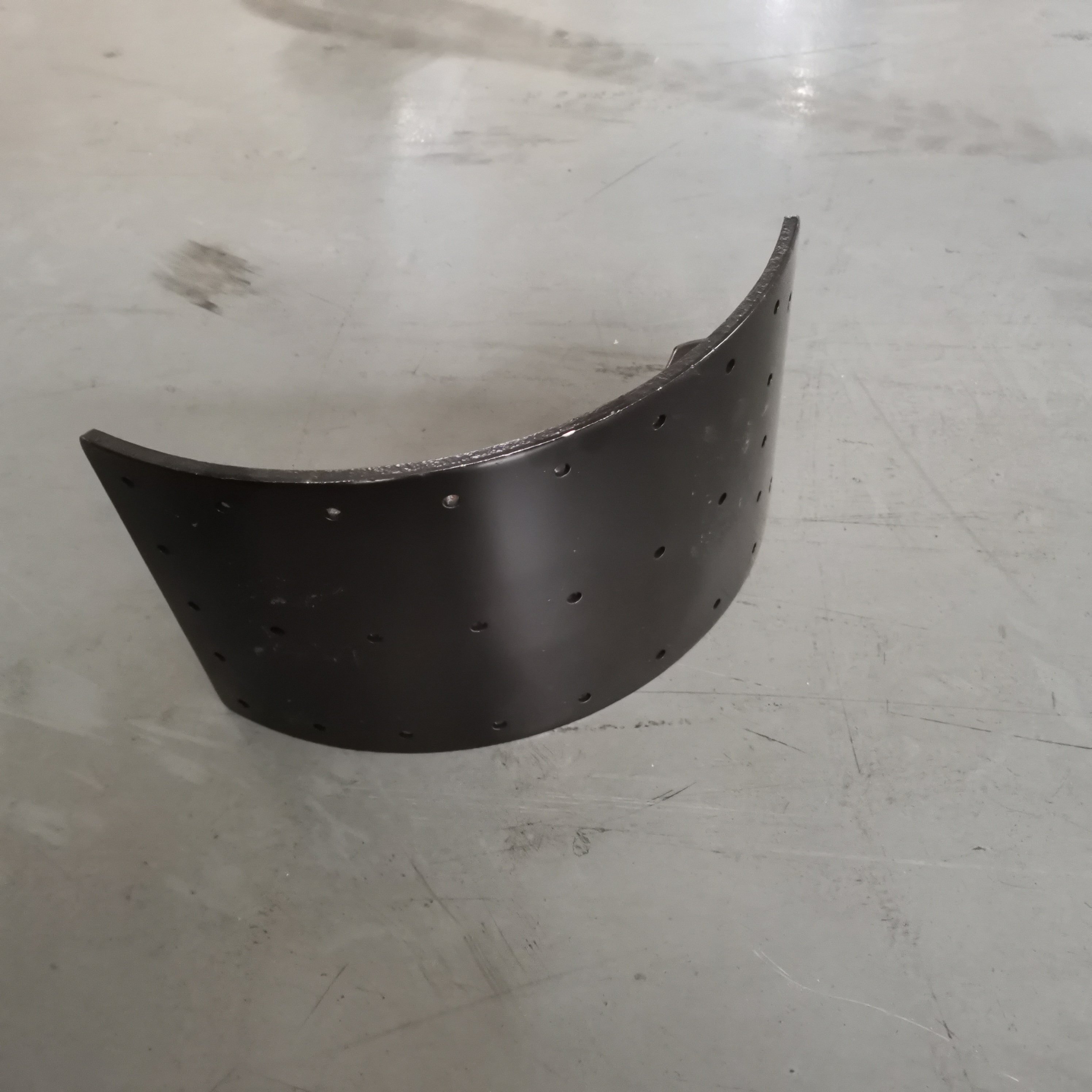Heavy Duty Truck Parts Semi Trailer Truck Drum Brake Shoes 3095196 for Volvo Truck