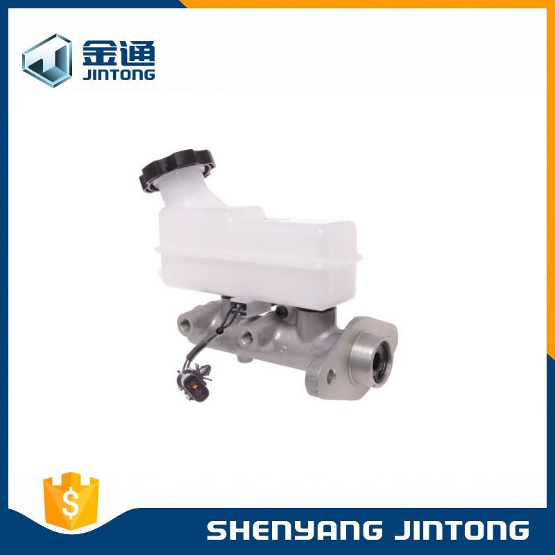 Genuine OEM Hydraulic Brake Master Cylinder for Truck Auto Parts