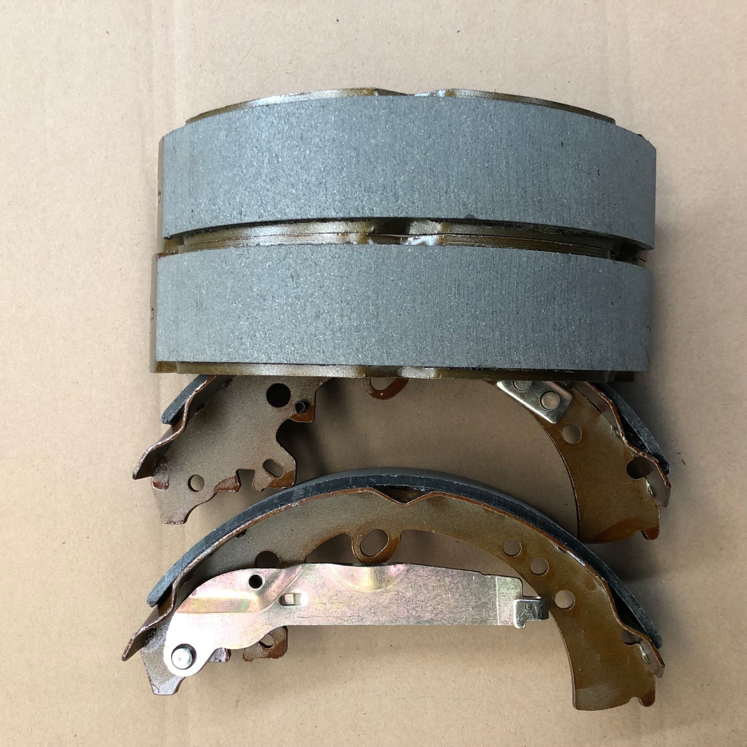 04495-42010 Wholesale No Noise Auto Brake Shoe K2333 for Toyota CAMRY RAV 4