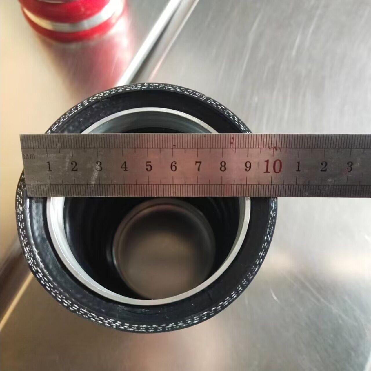 HV-SH36 Charge Air Hose 1525145 ID:100mm Length:180m OD:107mm With 7 Rings