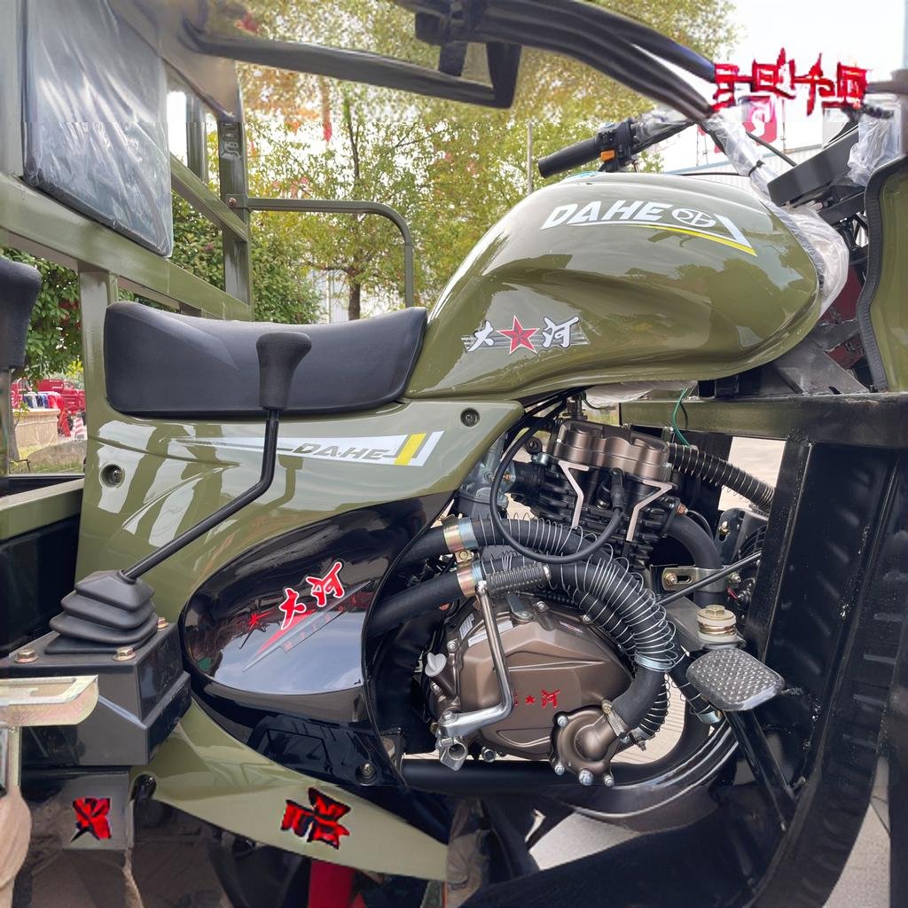 5 Wheeled Gasoline Tricycle 250cc Water Cooled Engine Tricycle Automatic Reverse Agricultural Cargo Tricycle Hydraulic Moto