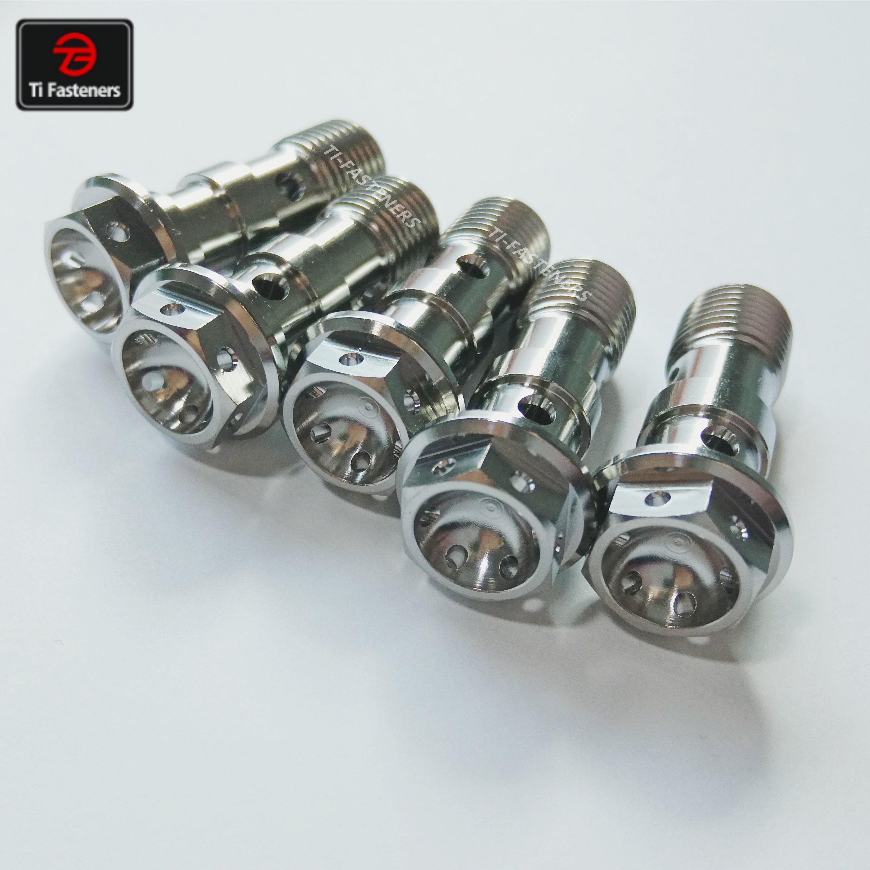 Garde5 Titanium Banjo Bolts M10x1.0 Brake Fitting Adapter M10 Metric Thread Single Banjo Bolt Universal M10 X 1 mm