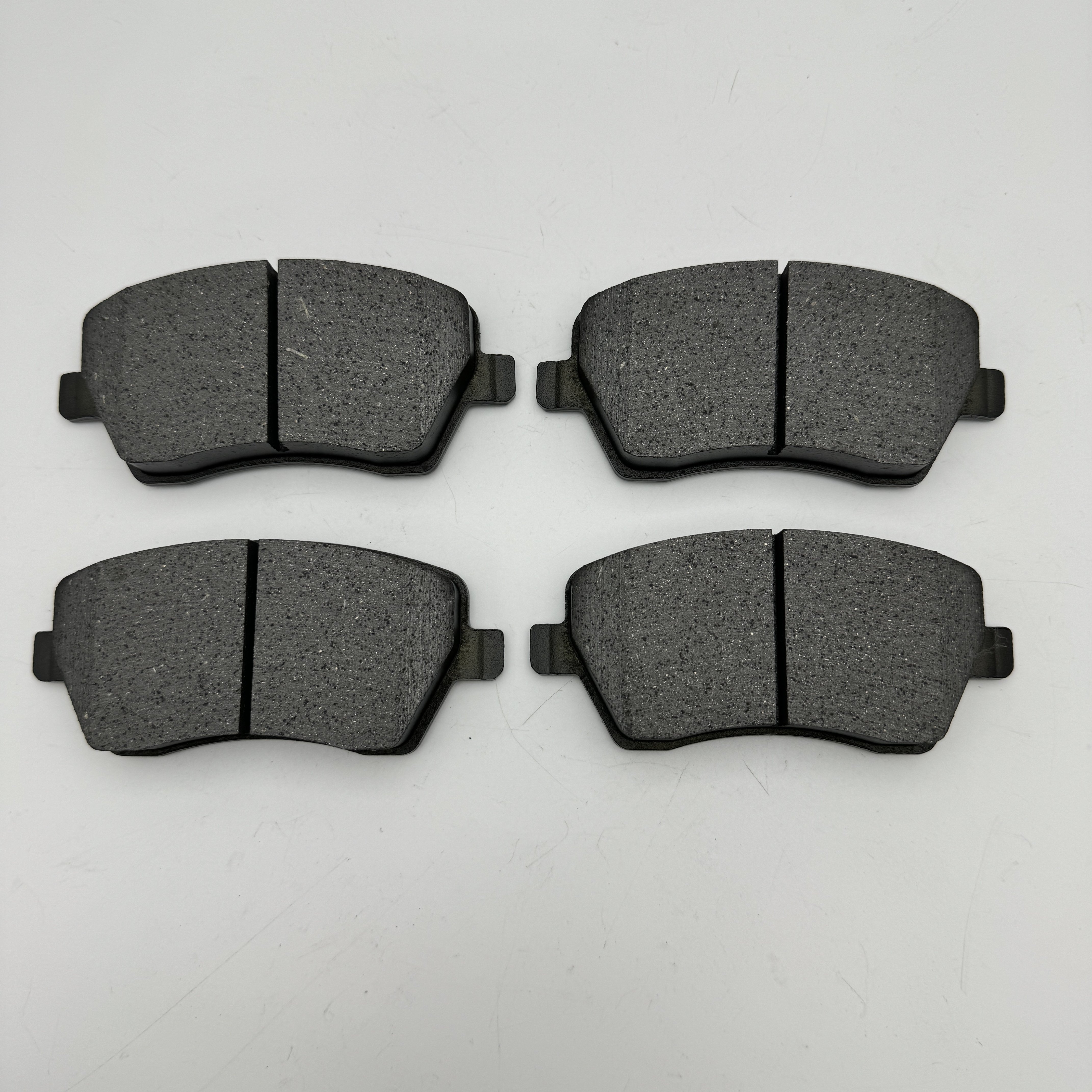 Brake Pad Factory Wholesale VKZ and Custom Brake Pads Semi-metallic Ceramic Brake Pads AN8054K D1435 D1261 SP1564 410608481R