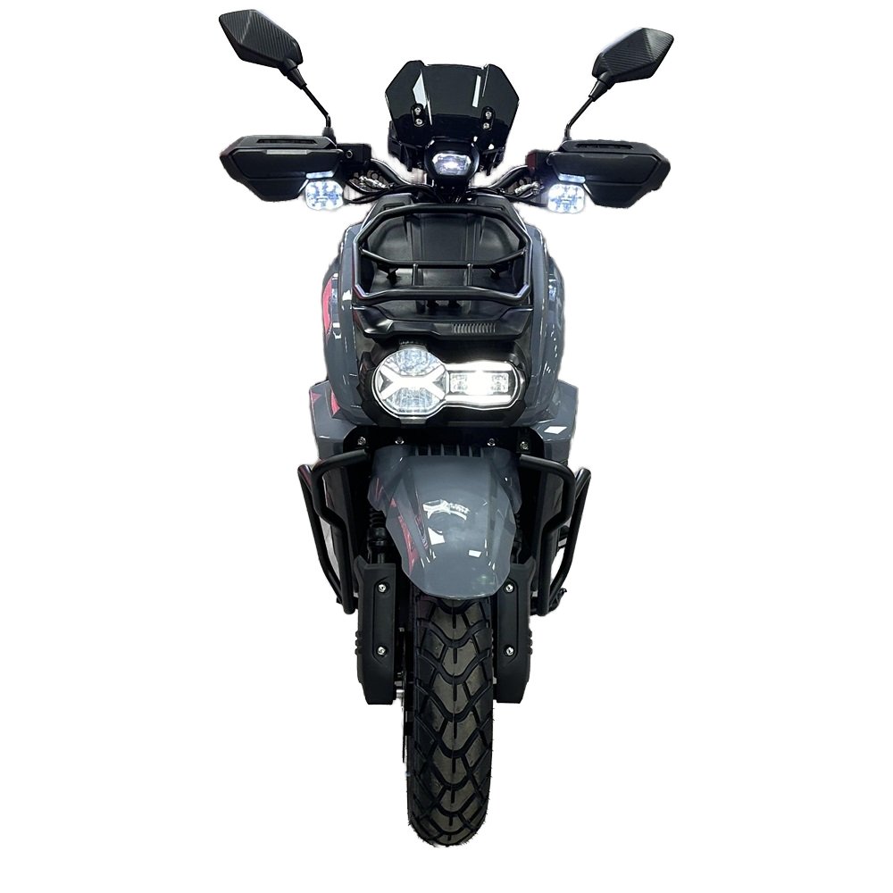 Factory Wholesale 150CC Gasoline Scooter Motorcycle New Design with Double Disc Brake