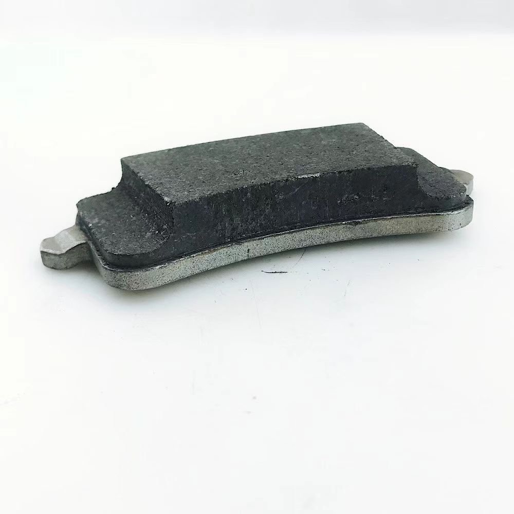 Rear Brake System High Performance Disc Brake Pad Ceramic D1547 4H0698451C for Audi Rs6 Rs7 Rs5