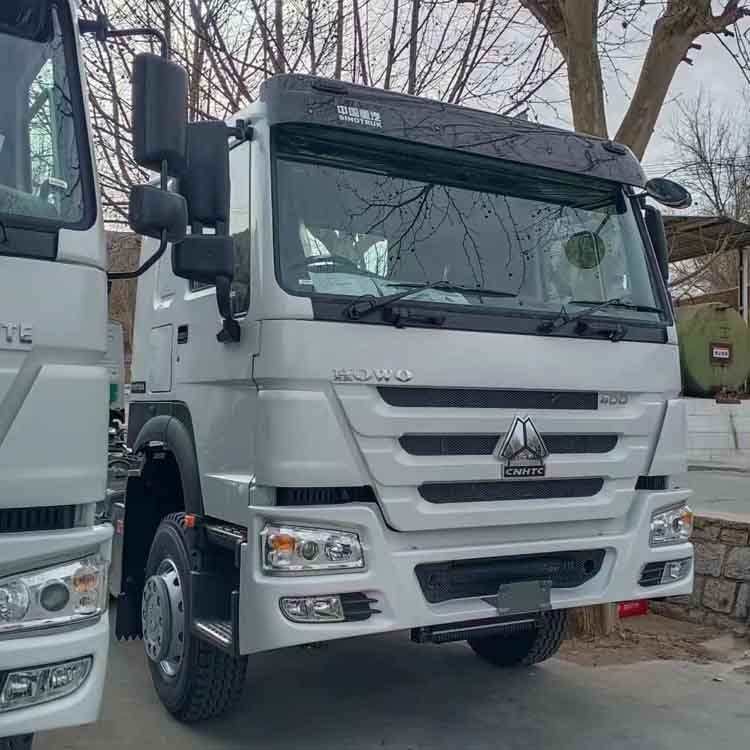 High Quality Cheap Price 6*4 Truck Trailers 400L Tractor Truck Trailer Head Truck Tractor Sale