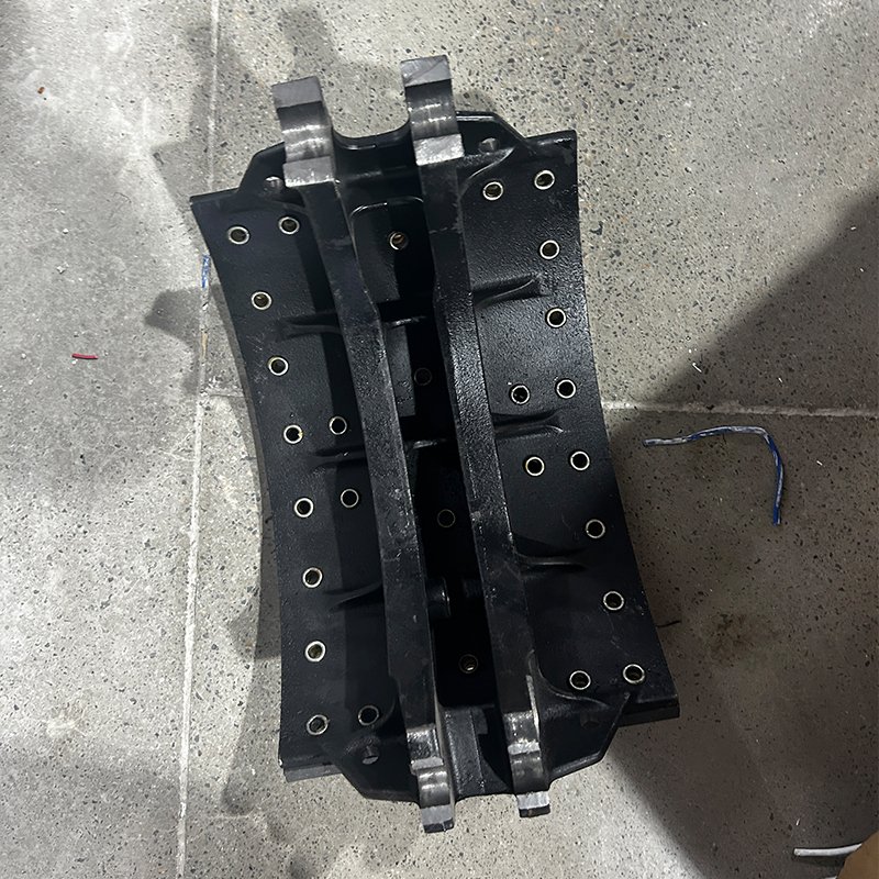 Sinotruck Howo Parts Factory Brake Shoe 14 Hole WG9231342074 AZ9231340200 AZ9231342072