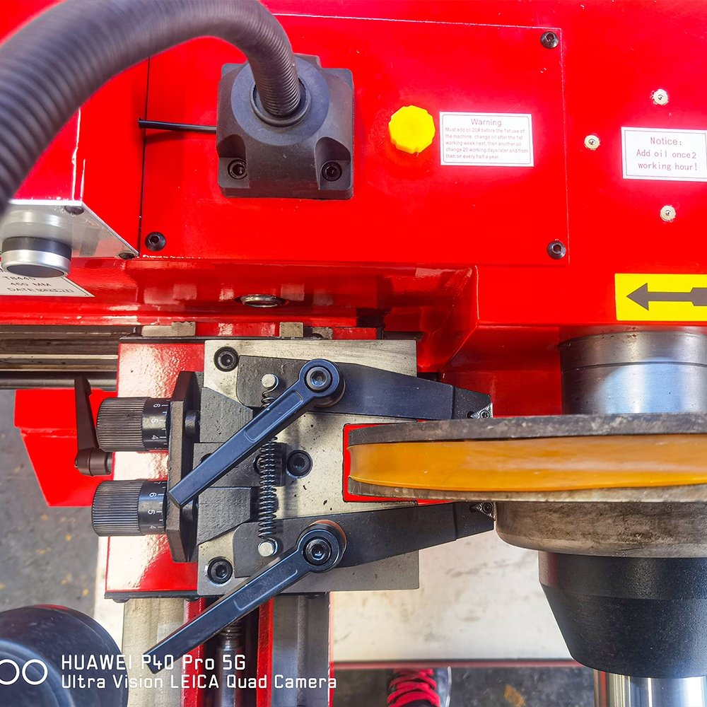 Brake Disc and Brake Drum Rotor Cutting Lathe Machine Brake Cutting Lathe Machine T8445 T8445A