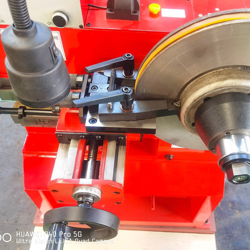 Brake Disc and Brake Drum Rotor Cutting Lathe Machine Brake Cutting Lathe Machine T8445 T8445A