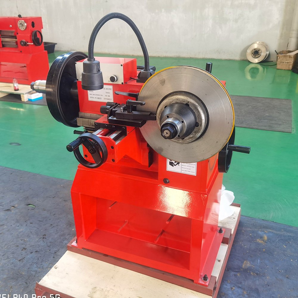 Brake Disc and Brake Drum Rotor Cutting Lathe Machine Brake Cutting Lathe Machine T8445 T8445A