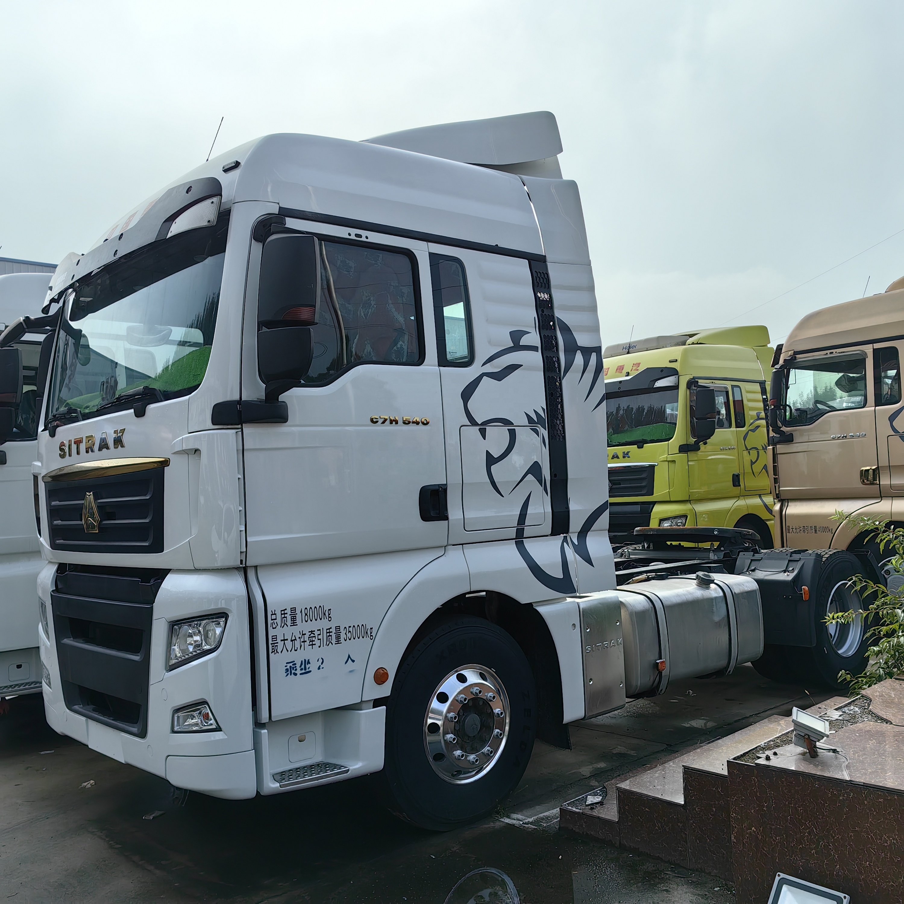 Heavy Duty Truck Sinotruk Sitrak Used 430hp C7h 4X2 Tractor Truck